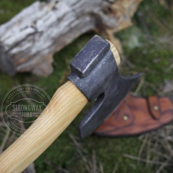 Strongway Finnish Carving Axe 860