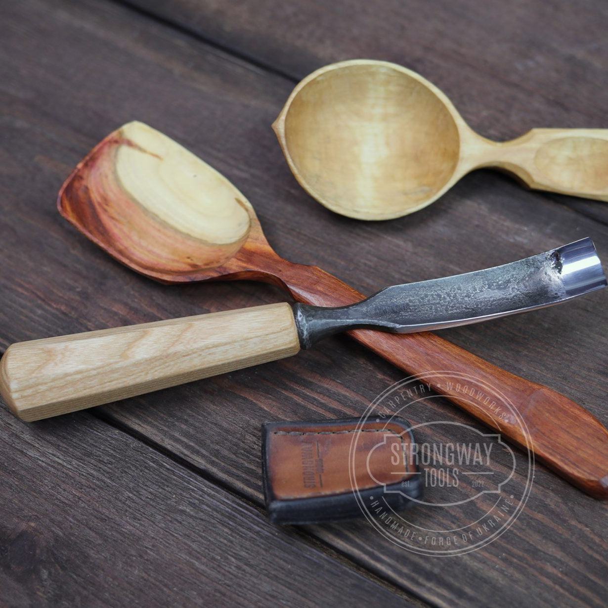 Strongway 25mm Bent Gouge for making kuksa, spoons, bowls