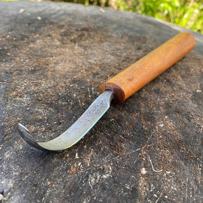 Von Trott Hook Knife - Right Hand - Wood Tamer